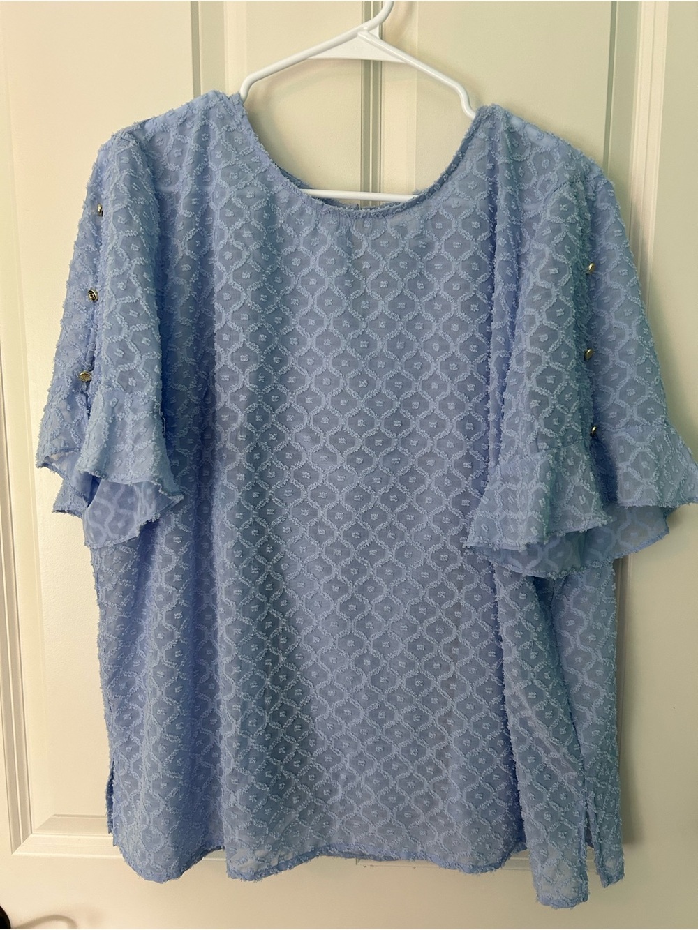 Liz Claiborne Light Blue Textured Flutter-Sleeve Blouse - Picture 1 of 8